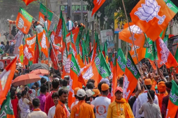 डिप्टी सीएम ने बताया BJP ऐसे जीतेगी यूपी की 80 सीटें, नड्डा की बड़ी प्लानिंग