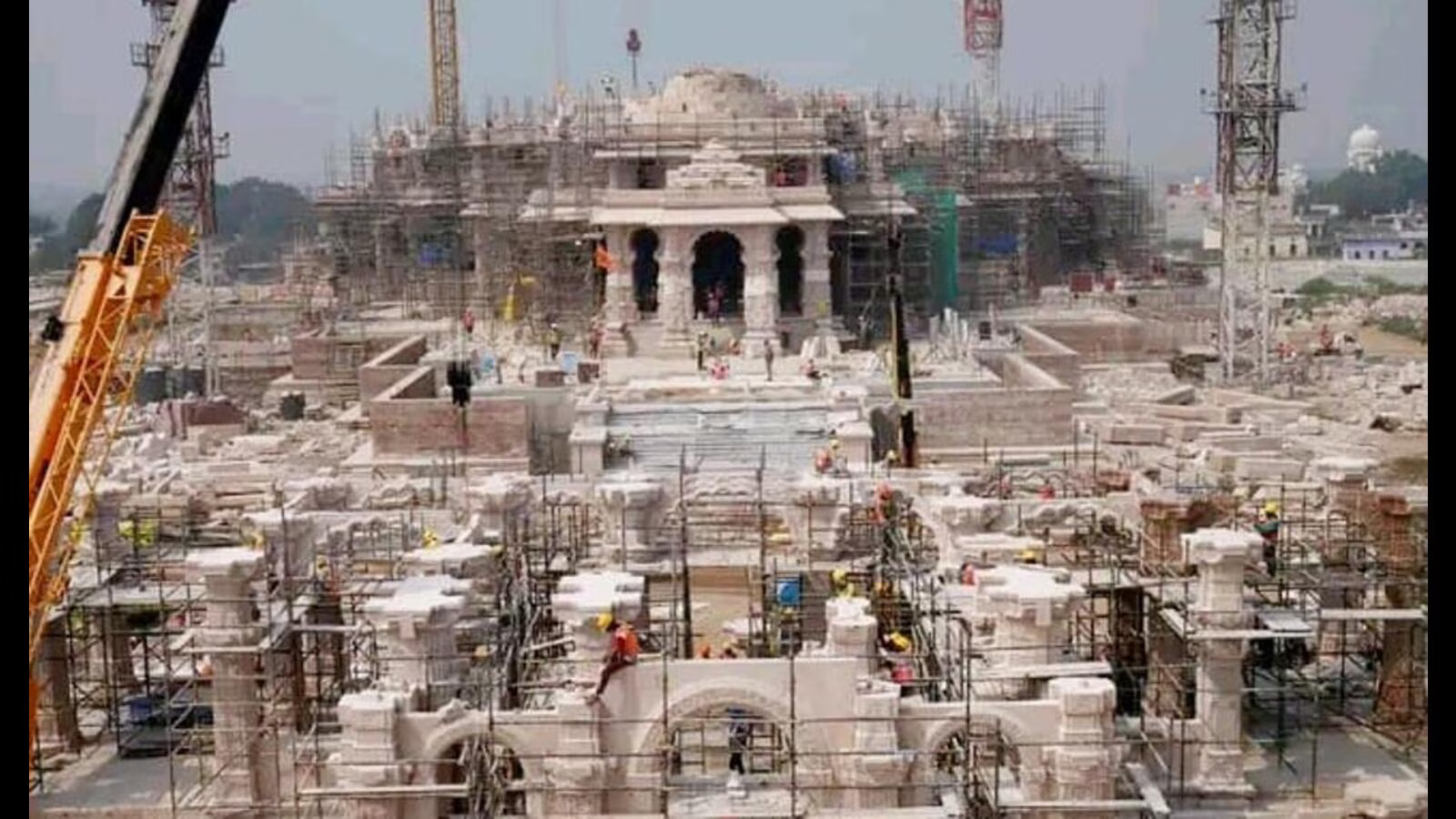 अयोध्या: राम मंदिर का भूतल, गर्भगृह लगभग पूरा