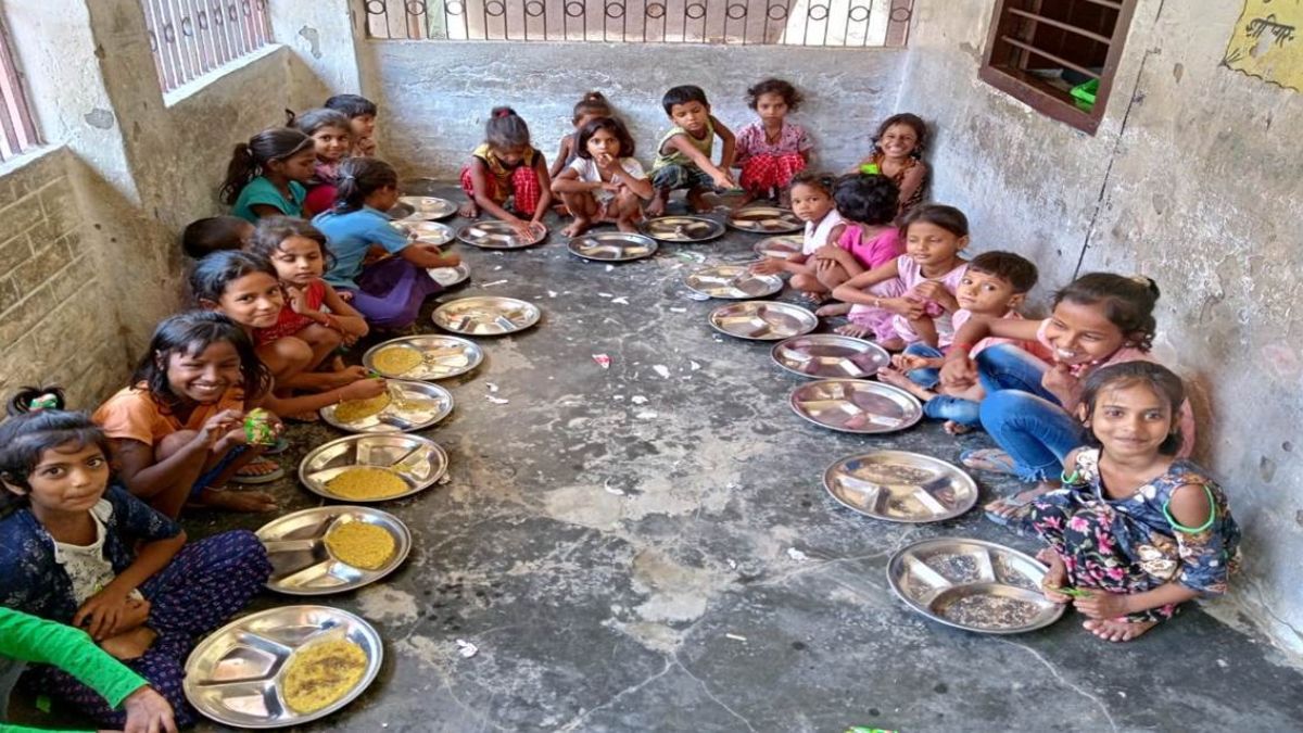 उत्तर प्रदेश: स्कूलों में छात्रों के मध्याह्न भोजन मेनू में बाजरा को मिलेगी प्राथमिकता