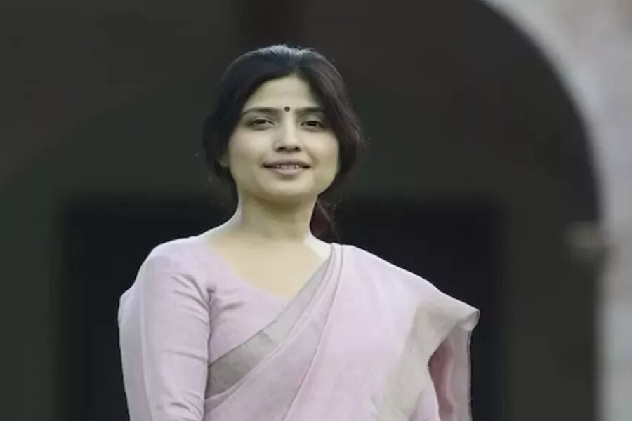 Know the total assets of SP candidate Dimple Yadav in the general elections from Mainpuri