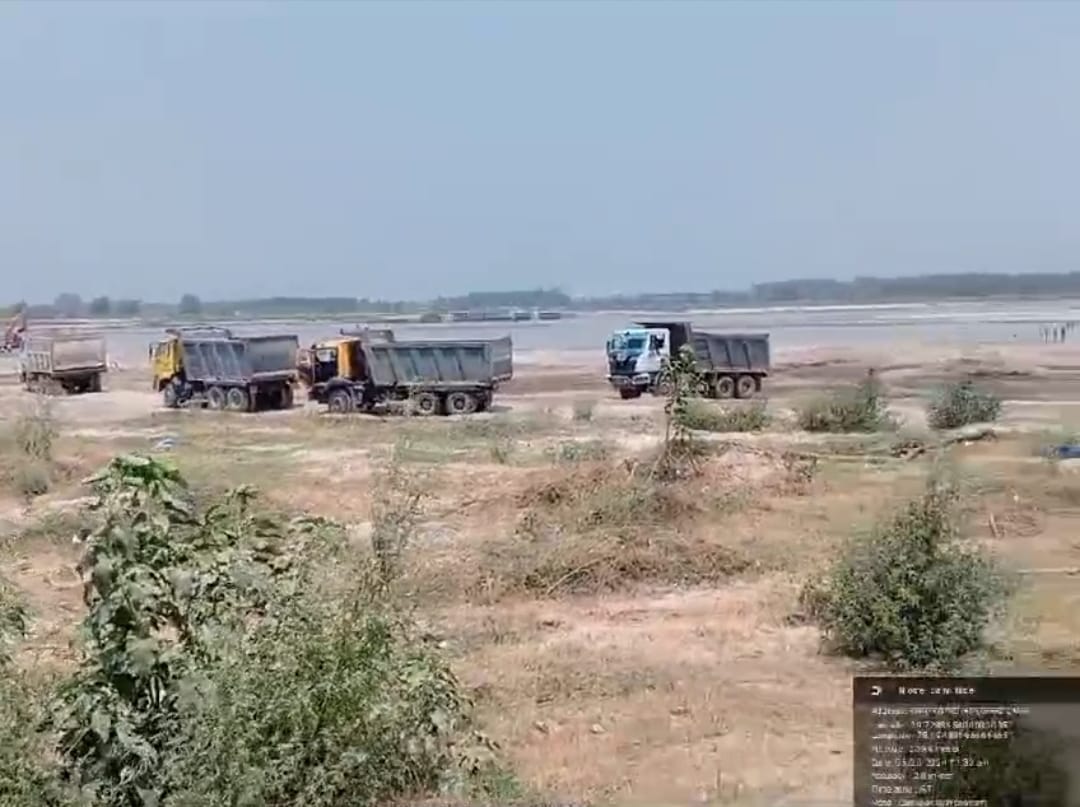 Bijnor News: बालू माफियाओं को नहीं खौफ, गंगा नदी के अवैध खनन को लेकर प्रशासन है मौन