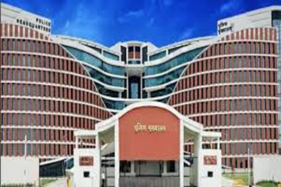 उत्तर प्रदेश में दो वरिष्ठ IPS अधिकारियों के तबादले