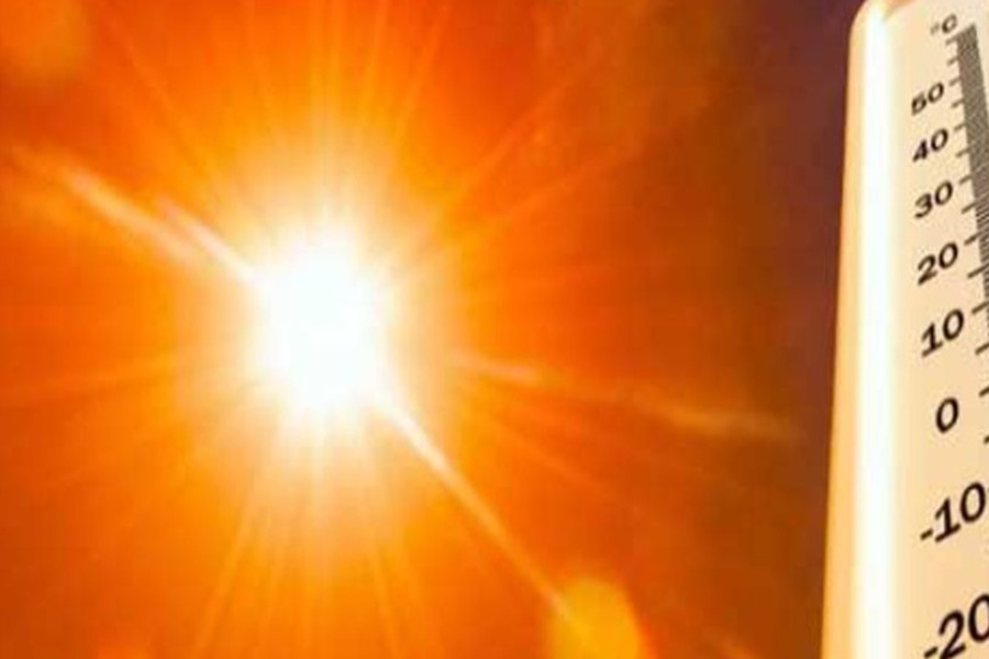 UP Heat News: यूपी में अगले तीन दिन तक रहेगा गर्मी का प्रकोप, 17 जिलों में लू का अलर्ट