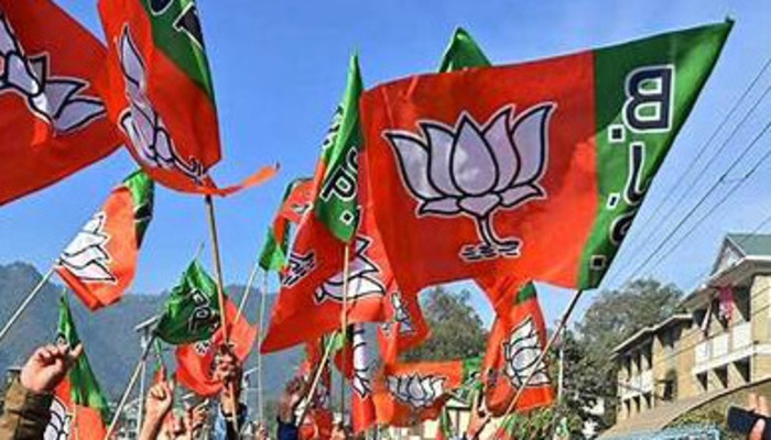 Political News: यूपी बीजेपी के नए प्रदेश अध्यक्ष की जल्द होगी घोषणा