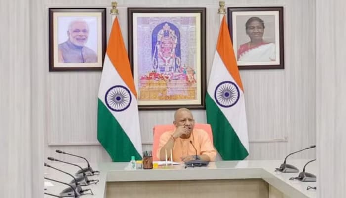 Mahakumbh 2025: महाकुंभ के चलते जाम से निपटने को सीएम योगी के सख्त निर्देश