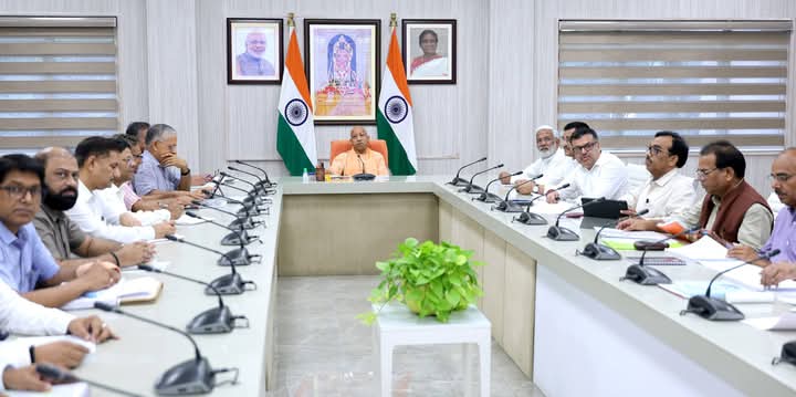 UP News : बाढ़ बचाव के सारे कार्यक्रम 15 जून तक पूर्ण कराएं : सीएम योगी ने दिए निर्देश