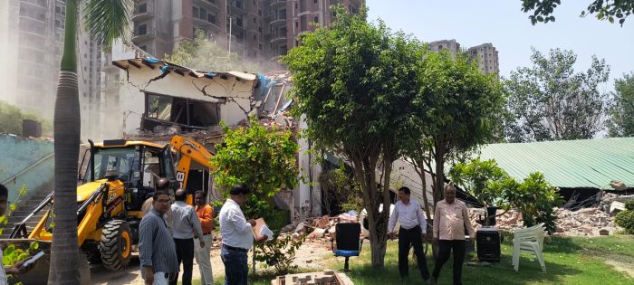 Ghaziabad News : गाजियाबाद विकास प्राधिकरण की अवैध निर्माण के खिलाफ बड़ी कार्रवाई,