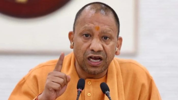UP News: उत्तर प्रदेश में आपदाओं से निपटने के लिए मुख्यमंत्री योगी आदित्यनाथ के कड़े निर्देश