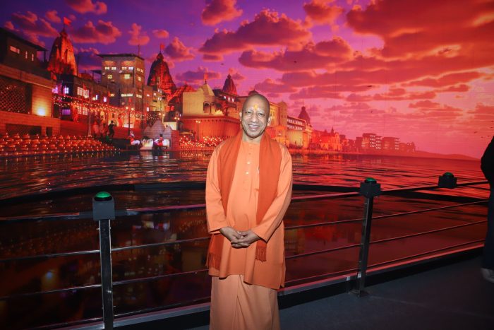 YOGI BIRTHDAY SPECIAL- योगी आदित्यनाथ के 53वें जन्मदिवस पर देशभर से शुभकामनाओं की बौछार हुई।