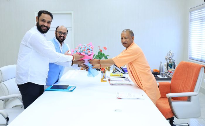 Agra : आगरा में शिवाजी स्मारक निर्माण को मिली रफ्तार, योगेन्द्र उपाध्याय ने सीएम योगी से की चर्चा