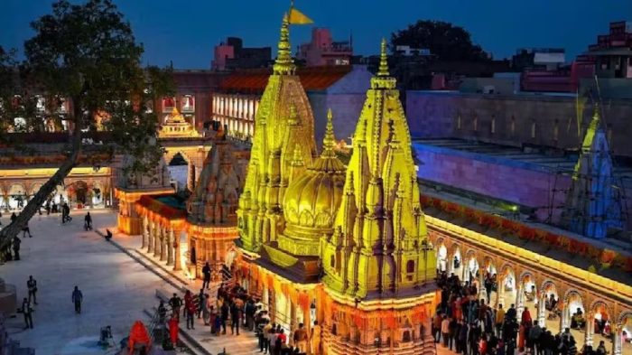 Varanasi : बाबा विश्वनाथ का होगा विशेष श्रृंगार, गौरी शंकर स्वरूप में देंगे दर्शन