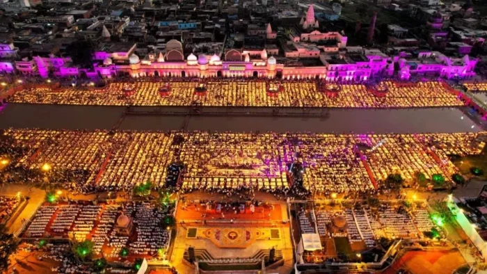 Ayodhya : अयोध्या में इतिहास रचने की तैयारी: राम की पैड़ी पर जगमगाएँगे 26.11 लाख दीप