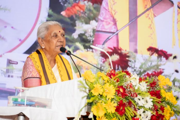 बुंदेलखंड विश्वविद्यालय का 30वां दीक्षांत समारोह, राज्यपाल ने 35,009 उपाधियाँ और 79 पदक किए वितरित