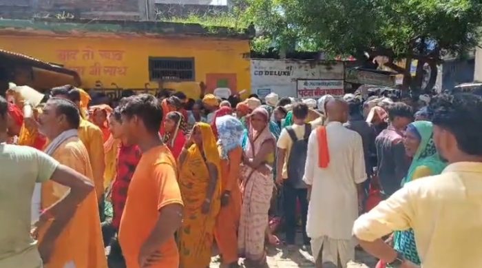 Bahraich : बहराइच में खाद की कालाबाजारी पर सख़्ती, दर्जनों पर कार्रवाई