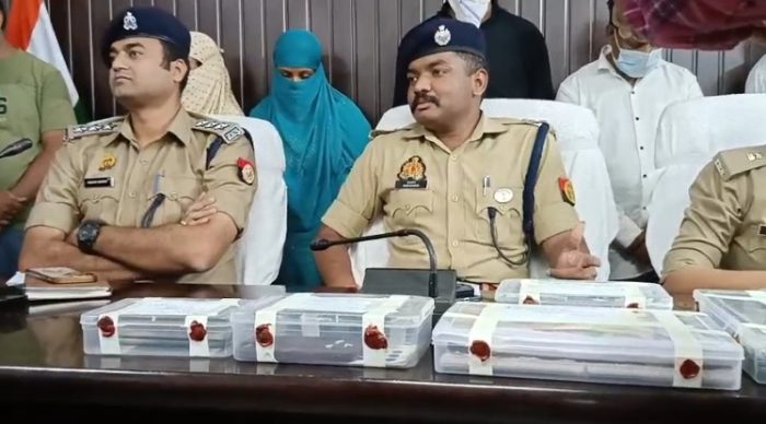Varanasi : विदेशों में नौकरी दिलाने के नाम पर युवाओं से धोखाधड़ी, सात गिरफ्तार