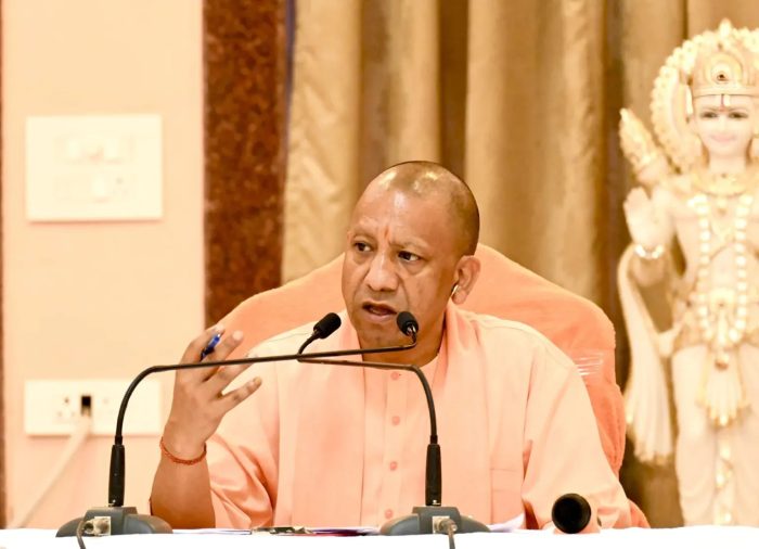 UP : श्रमिकों की सामाजिक सुरक्षा मजबूत कर रही योगी सरकार, महिला श्रमिकों की भागीदारी में उल्लेखनीय वृद्धि