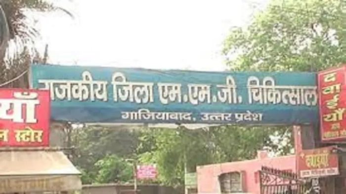Ghaziabad : अस्पतालों में लग रही मरीजों की लम्बी लाइन ,डॉक्टरों की बड़ी चिंता