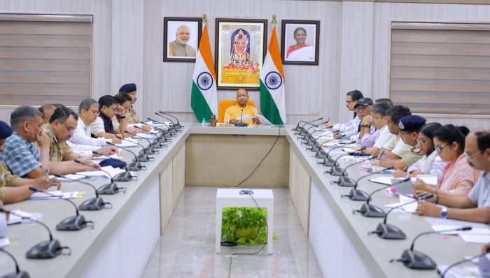 Lucknow : सीएम योगी ने कानून-व्यवस्था, मिशन शक्ति 5.0 और पर्व-त्योहार तैयारियों पर दिए दिशा-निर्देश