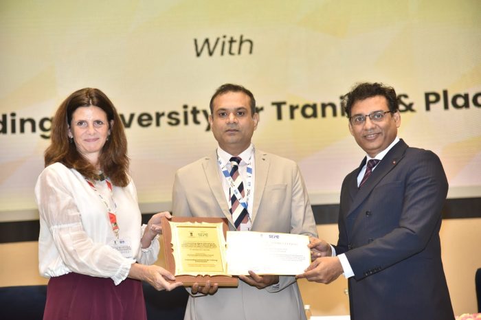 नोएडा इंटरनेशनल यूनिवर्सिटी को मिला “आउटस्टैंडिंग यूनिवर्सिटी फॉर ट्रेनिंग एंड प्लेसमेंट” अवॉर्ड