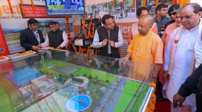UP : सीएम योगी ने गौतमबुद्धनगर में कीअन्तरराष्ट्रीयट्रेड शो-2025 की तैयारियों की समीक्षा