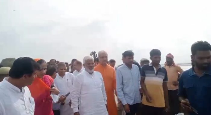 Bijnor : जल शक्ति मंत्री का बिजनौर दौरा,गंगा बैराज का किया निरीक्षण