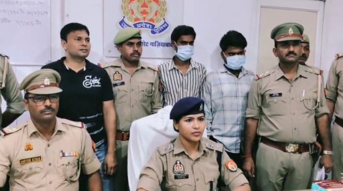 Ghaziabad : गाजियाबाद पुलिस का एक्शन,18 मुकदमों में वांछित बदमाश को दबोचा