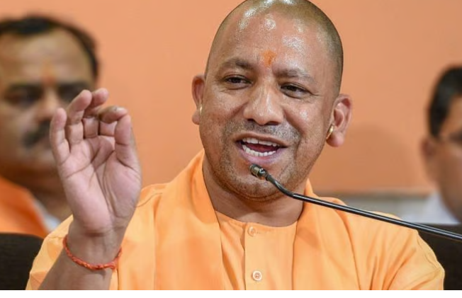 UP : योगी सरकार ने शिक्षा सुधार को दी नई रफ़्तार, 5.75 लाख शिक्षकों को बड़ी सौगात