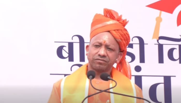 Lucknow: CM योगी बोले- 2017 के पहले यूपी को पहचान का संकट था, हर दिन दंगा होता