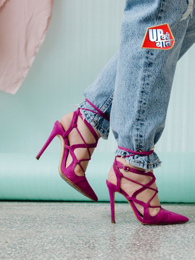 टाइट जूतों और हाई हील्स को क्यों कहें “ना”?