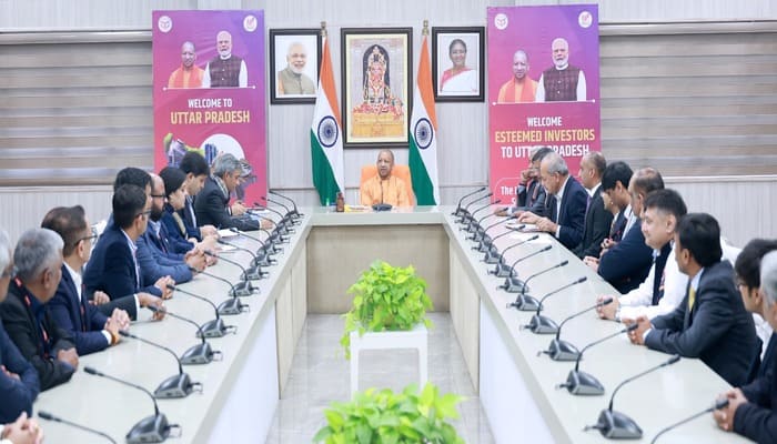 Lucknow: “नई यूपी में पूंजी सुरक्षित और विकास की गारंटी”- CM योगी
