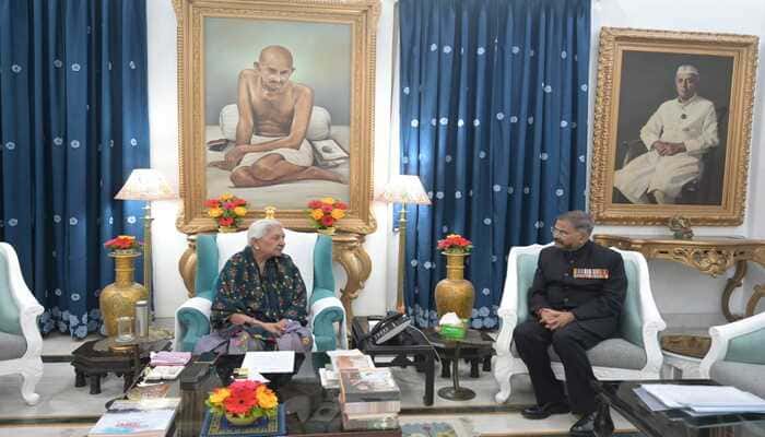 Lucknow: पूर्व डीजीपी प्रशांत कुमार ने राज्यपाल से की शिष्टाचार भेंट