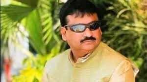 Jhansi: पूर्व विधायक दीपनारायण यादव ने कोर्ट में किया सरेंडर, पुलिस को नहीं लग सकी भनक