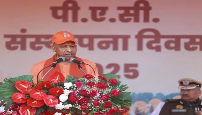PAC Foundation Day 2025: सीएम योगी ने जवानों के शौर्य को किया सलाम, रोमांचक करतबों ने जीता दिल