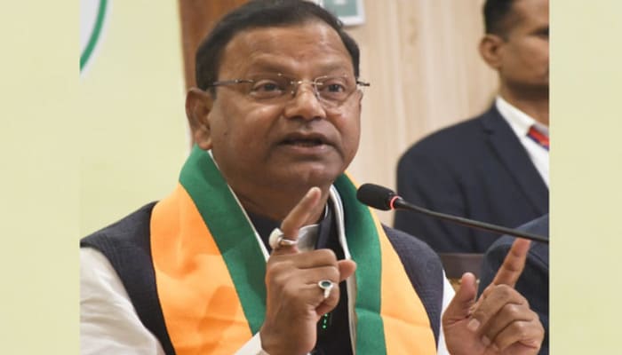 UP राजनीति: जाति आधारित बैठकों पर भाजपा अध्यक्ष की सख्त चेतावनी