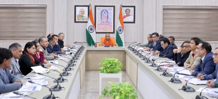 Lucknow: लोककल्याण केंद्रित बजट की करें तैयारी- CM योगी