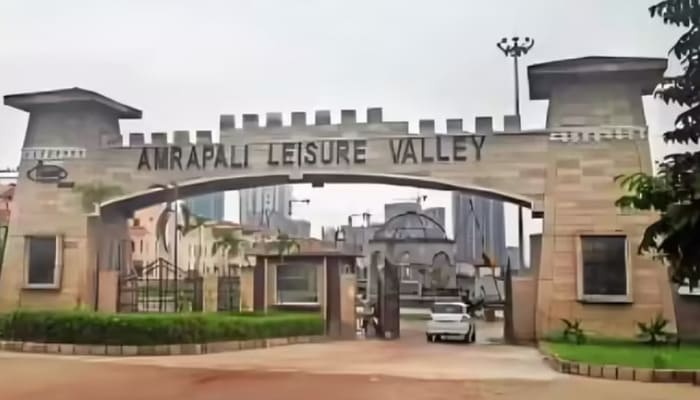 ग्रेटर नोएडा में आम्रपाली ग्रुप पर ईडी की बड़ी कार्रवाई, 99.26 करोड़ की संपत्ति कुर्क