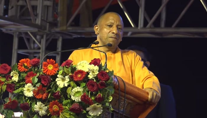 UP News: ‘सिद्धार्थनगर महोत्सव 2026’ का भव्य शुभारंभ, ₹1052 करोड़ की विकास परियोजनाओं का लोकार्पण एवं शिलान्यास