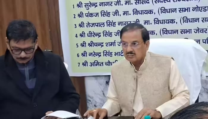 Noida News: नोएडा में 65 ब्लैक स्पॉट चिह्नित, बिल्डरों को 5 दिन का अल्टीमेटम