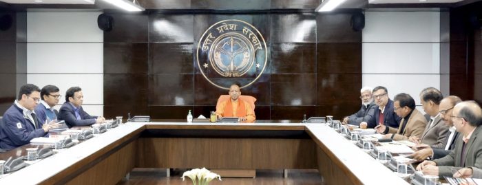 संभावित बाढ़ और अतिवृष्टि से निपटने के लिए मुख्यमंत्री योगी ने की उच्चस्तरीय समीक्षा