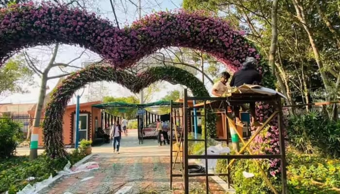 ग्रेटर नोएडा पुष्प प्रदर्शनी 2026: 26 फरवरी से 1 मार्च तक सिटी पार्क में ड्रोन शो और फूलों की दुनिया