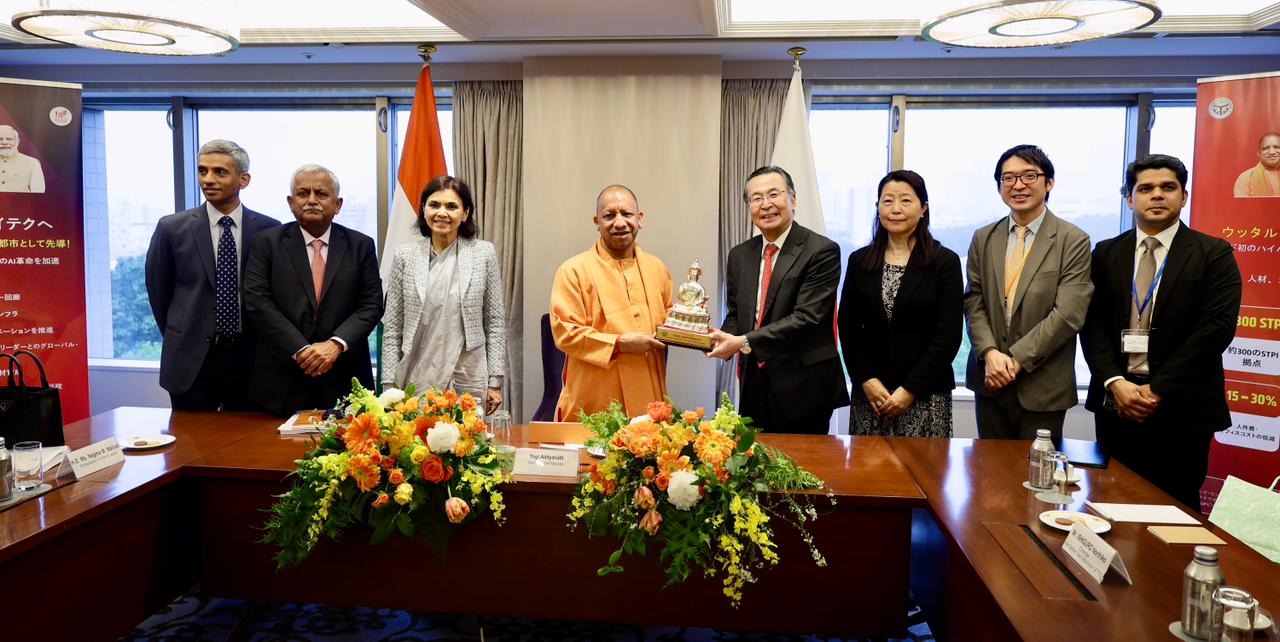 टोक्यो में JETRO प्रमुख से CM YOGI की मुलाकात: उत्तर प्रदेश-जापान आर्थिक साझेदारी को मिली नई मजबूती