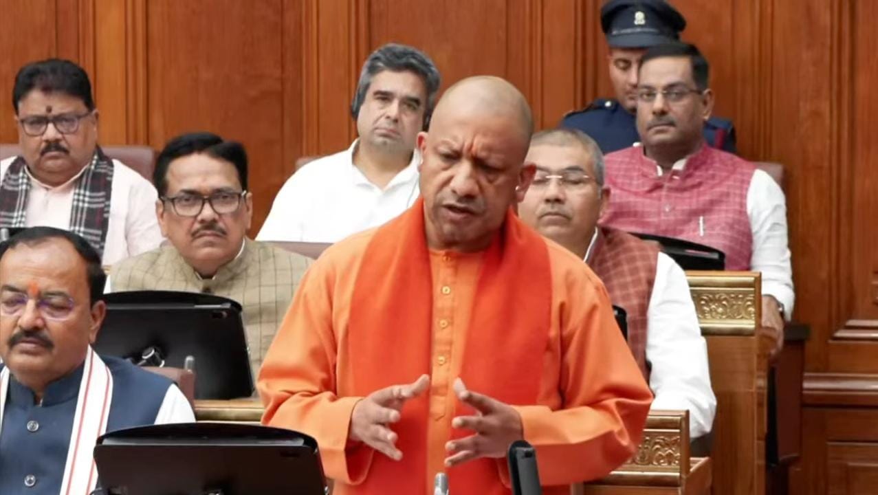 UP News: विधान परिषद में सीएम योगी का विपक्ष पर हमला, बोले- यूपी अब उपद्रव नहीं उत्सव प्रदेश