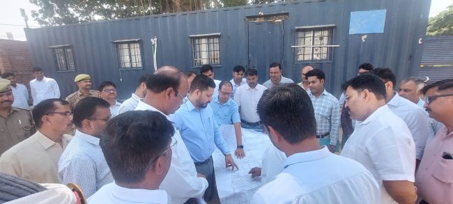 अयोध्या में बनेगा आधुनिक अस्पताल, निर्माण कार्य पर डीएम की सख्त नजर