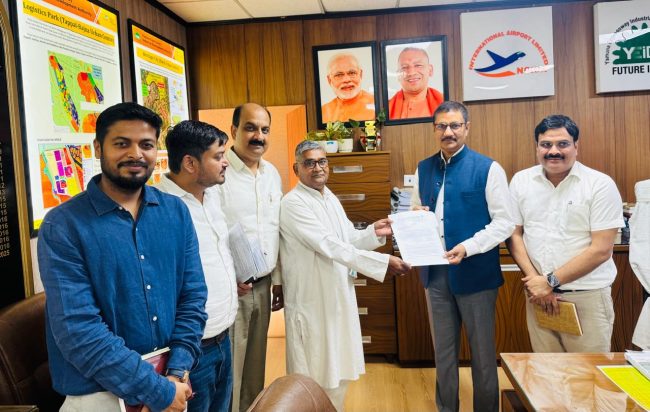यमुना प्राधिकरण ने किसानों को दिए 7 प्रतिशत आबादी भूखंड के आरक्षण पत्र