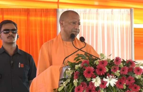 सीएम योगी ने गोण्डा को दी 516 करोड़ की सौगात, 262 विकास परियोजनाओं का किया लोकार्पण और शिलान्यास