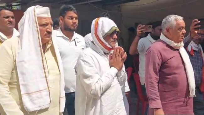 विनीत राय केस पर गाजीपुर पहुंचे अजय राय, पुलिस-प्रशासन पर लगाए गंभीर आरोप