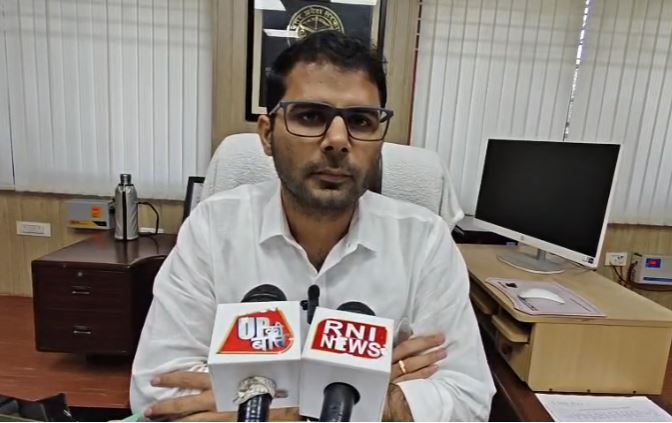 आजमगढ़ में अंतरराष्ट्रीय योग दिवस का भव्य आयोजन, चंद्रमा ऋषि आश्रम बनेगा मुख्य केंद्र
