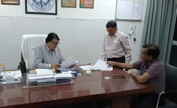 झांसी में आयुष्मान भारत योजना के तहत विशेष अभियान तेज