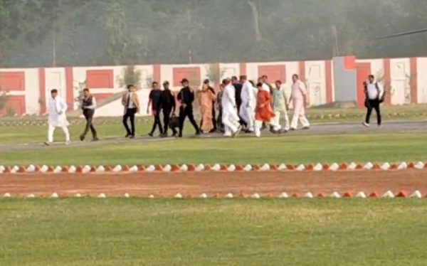 वाराणसी में मुख्यमंत्री योगी आदित्यनाथ का दो दिवसीय दौरा, विकास कार्यों और योजनाओं की समीक्षा