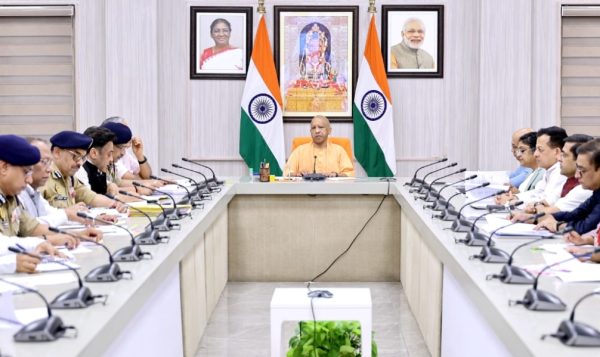 मुख्यमंत्री योगी आदित्यनाथ ने कानून-व्यवस्था, नीट परीक्षा और योग दिवस तैयारियों की समीक्षा की